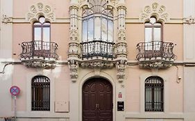 Numa Seville Solea